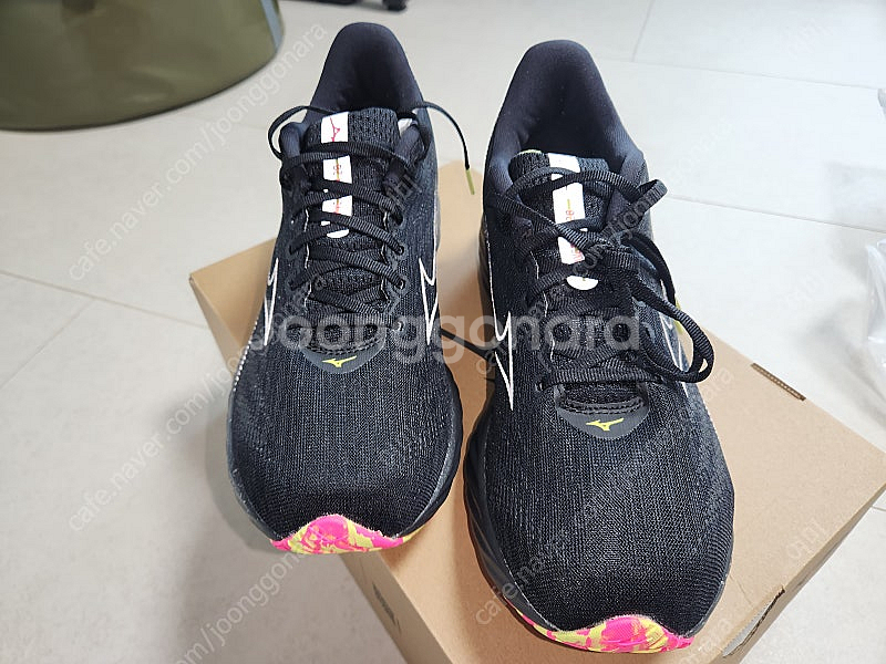 미즈노 러닝화 웨이브 라이더 28 270 1회 착용--0