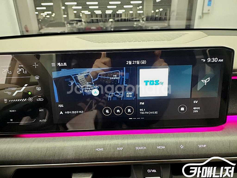 [기아]EV9 4WD 에어 2024 년 전기 중고차 전...--6