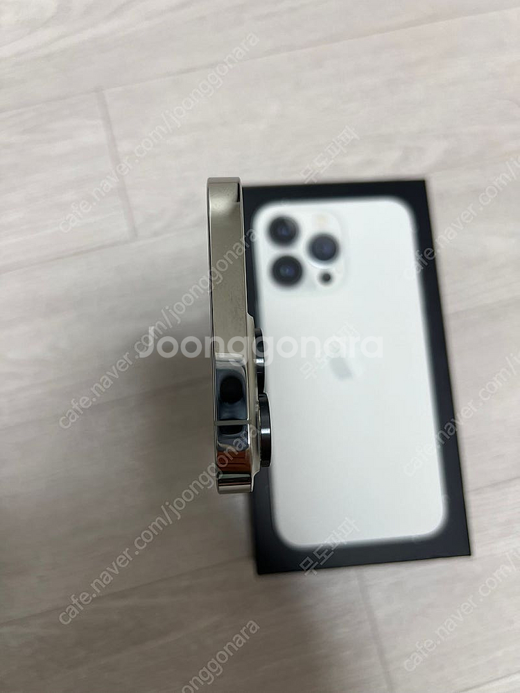 아이폰13프로 256GB 화이트 상태 A+ 풀박스 팝니...--2