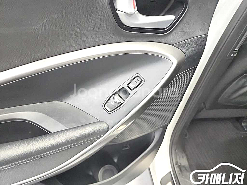 [현대]더뉴맥스크루즈 E-VGT R2.2 4WD 익스클...--9