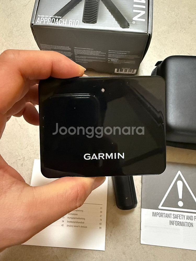 가민 어프로치 R10 런치 모니터 팝니다--1