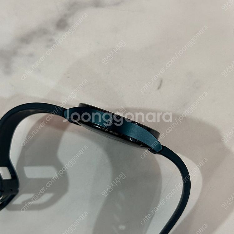 갤럭시워치4 그린 44MM 3만5천원 판매합니다!--3