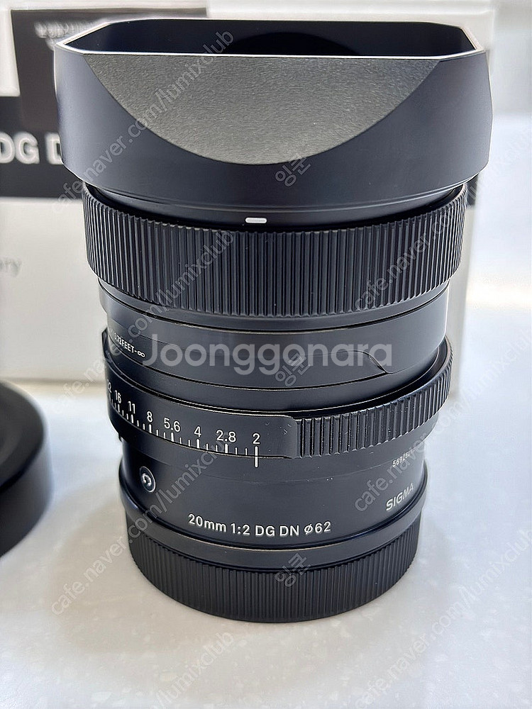 시그마 20mm f2 L마운트 + 하오게 사각후드--1