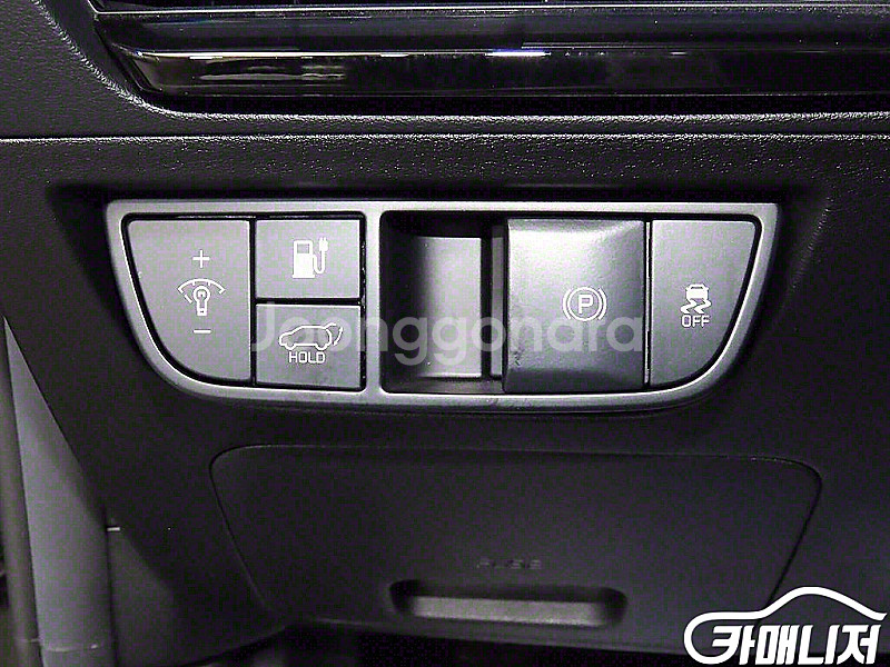 [기아]EV6 롱레인지 AWD 어스 2022 년 전기 중고차 전액할부 중고차리스 중고차수출--5