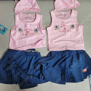 쌍둥이)뉴발란스키즈 래쉬가드 스커트 상하복+모자+긴바지 110(총 8세트)-전부 일괄