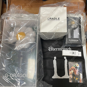 GD/지디/지드래곤/ 응원봉+키링+크레들+배터리+포카 일괄
