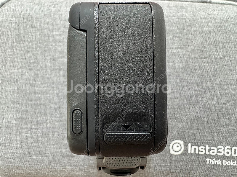Insta 360 ACE PRO 세트 팝니다.--5
