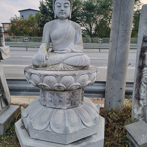 석물 불상 부처님 석가모니 사천왕 사대천왕 석불