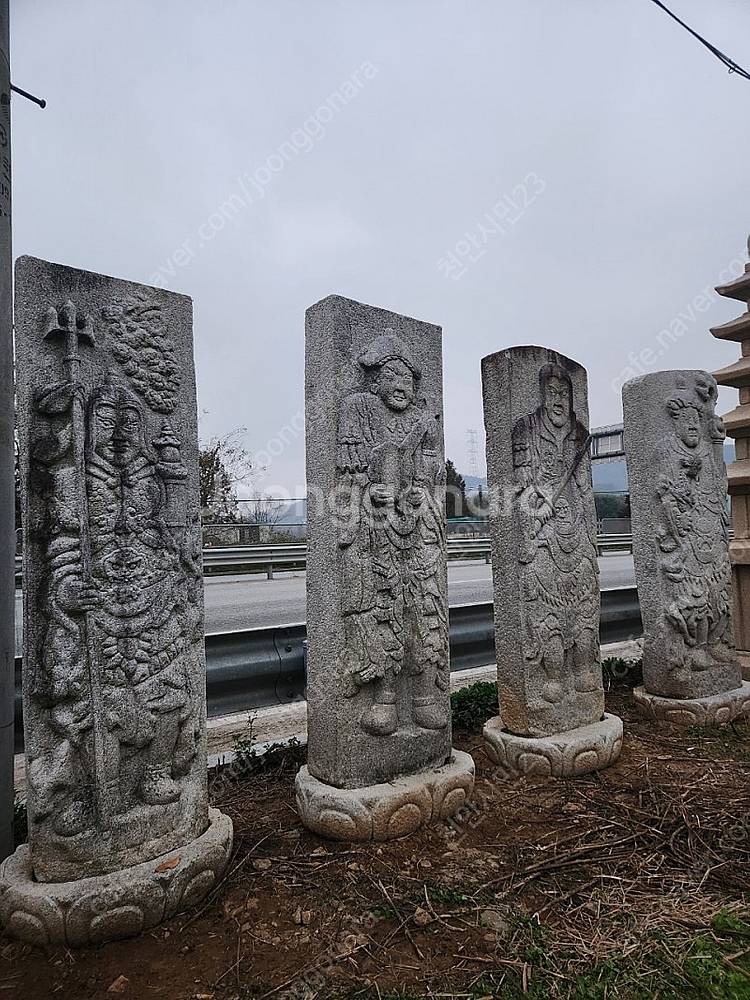 석물 불상 부처님 석가모니 사천왕 사대천왕 석불--6
