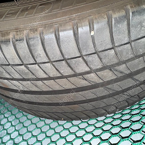 미쉐린 프라이머시3 zp 런플렛타이어 270/40r/18 2짝 트레드 90프로