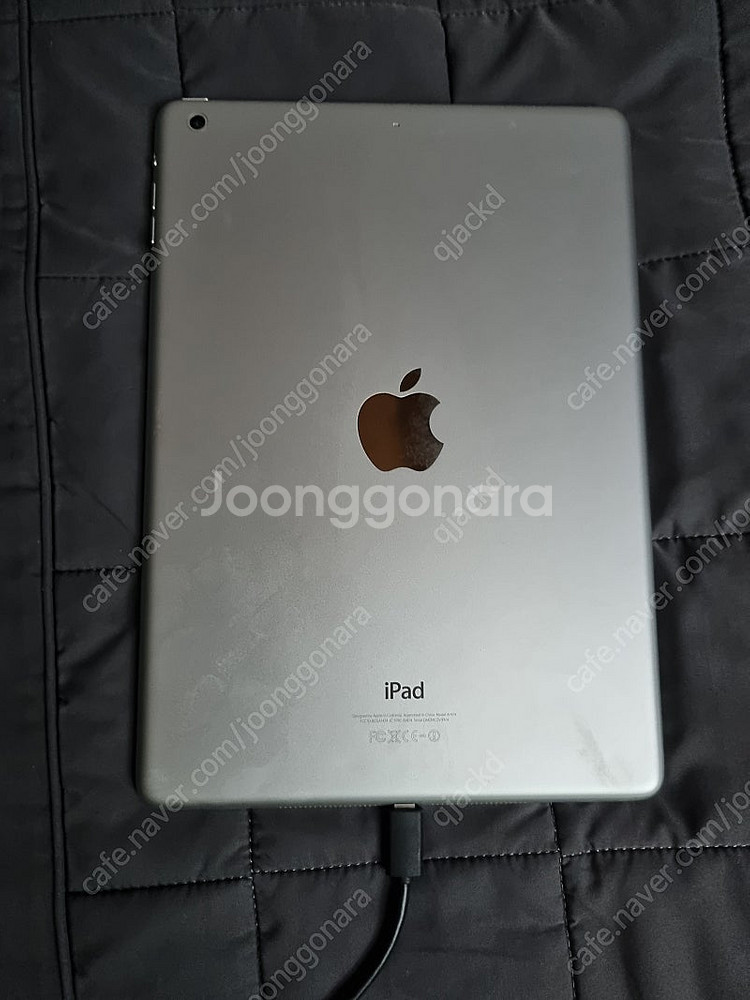 아이패드 에어1 16g wifi 판매합니다--2