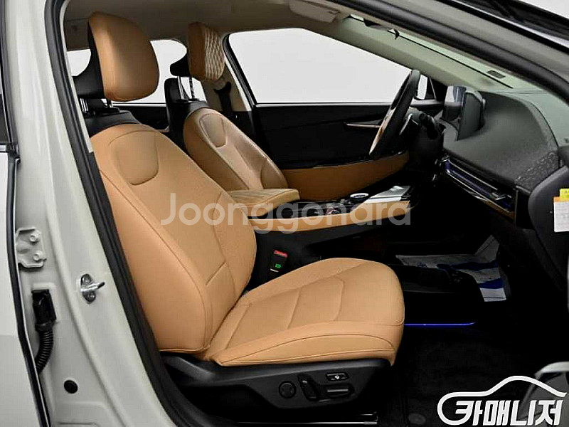 [기아]EV6 롱레인지 어스 2023 년 전기 중고차 전액할부 중고차리스 중고차수출--1