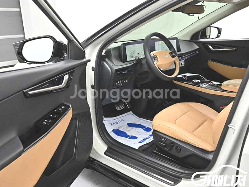 [기아]EV6 롱레인지 어스 2023 년 전기 중고차 전액할부 중고차리스 중고차수출--2