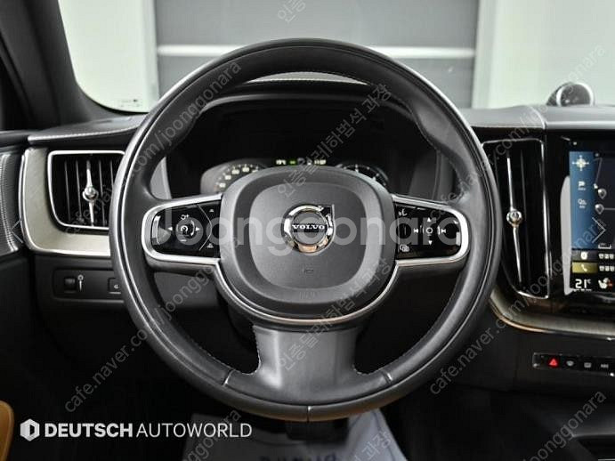 @17년식 XC60(2세대) D4 AWD 인스크립션 전...--7