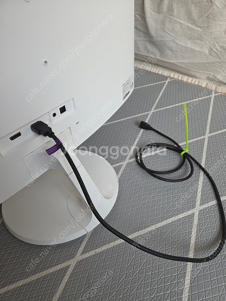 삼성32인치 모니터--2