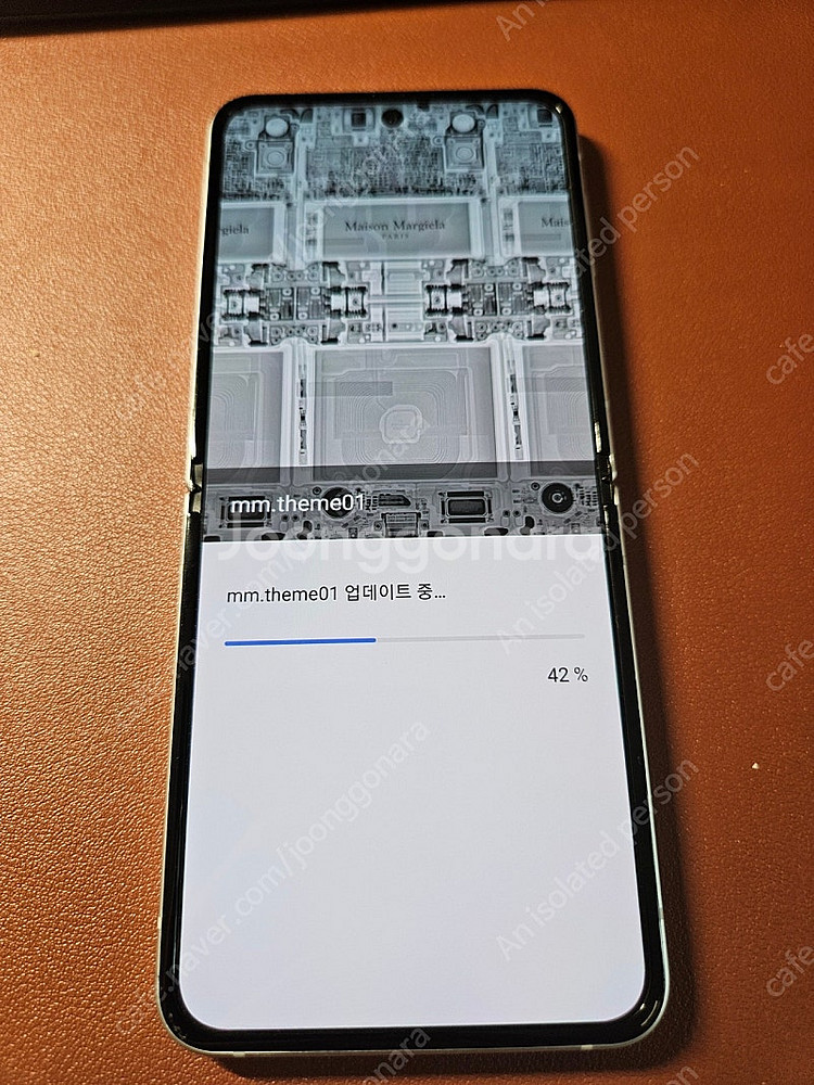 플립4 마르지엘라 512GB--0