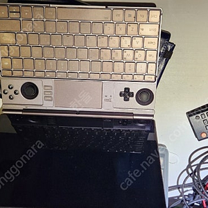 gpd max 7840u 32gb 1tb LTE