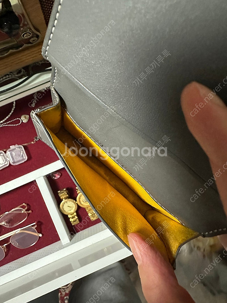 고야드 지갑 싸게 팝니다!--3