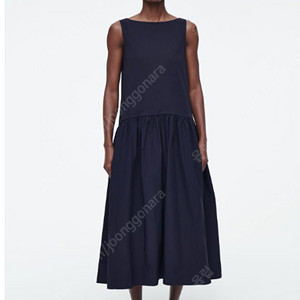 코스 볼류미너스 원피스 s