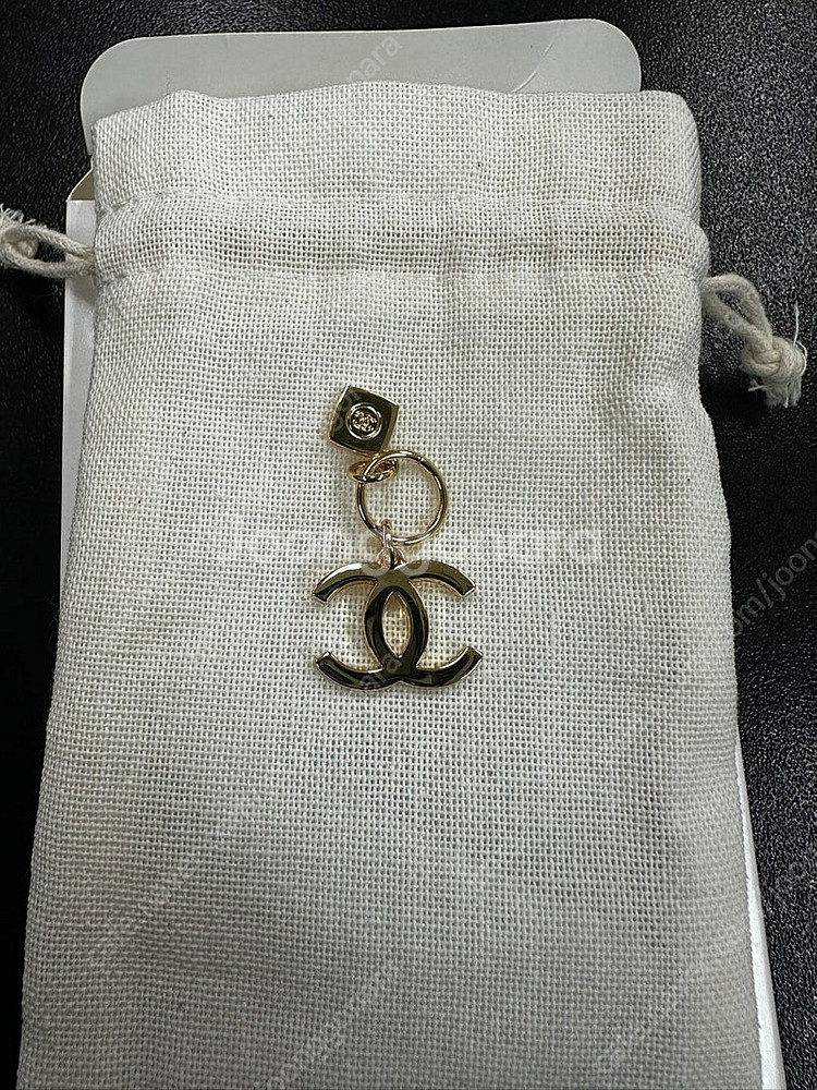 샤넬 참 장식 (로고 참)--0