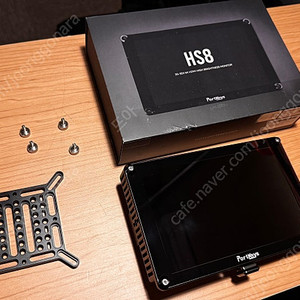 필드모니터 포트키 HS8 판매합니다 50만원