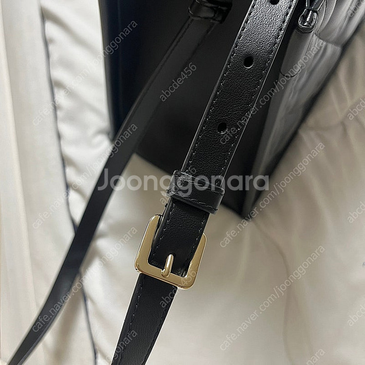 디올 북토트백(가죽) 스몰--4