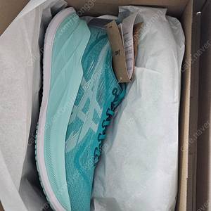 아식스 슈퍼블라스트2 285 size