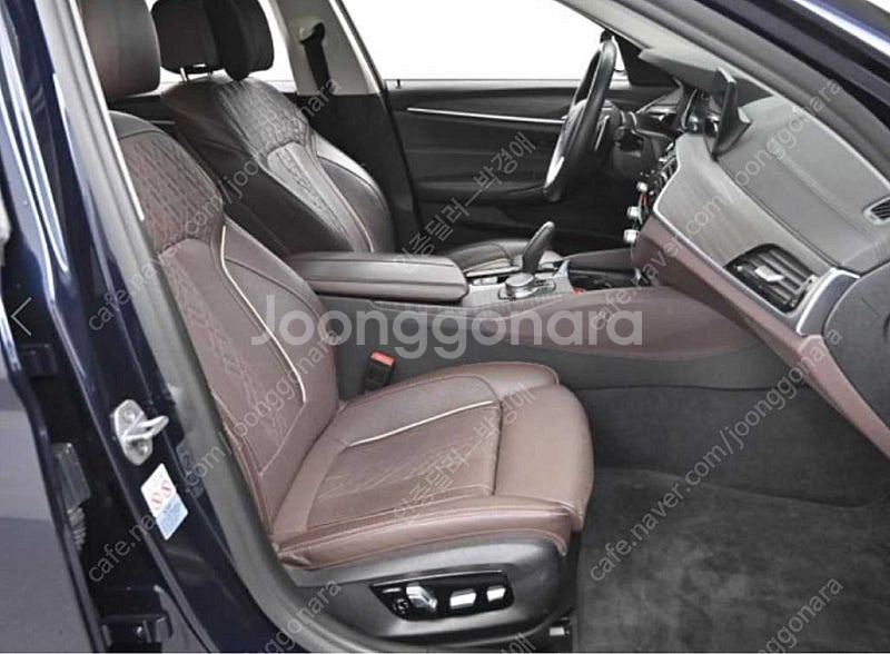 중고차 BMW 5시리즈(7세대) 520d 럭셔리 라인플...--2