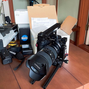 니콘 Nikon z7 ftz 킷 ( Prores raw 유료 업데이트 ) 판매합니다. 풀 케이지, 배터리 팩 그립 mb-n10, 정품배터리 2개