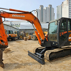 두산 SL55V 2007년식 솔라55VS 02 중고굴삭기
