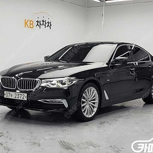[BMW]5시리즈 (G30) 530d 럭셔리 플러스 ★상태 좋은 중고차★할부★리스★전액할부★카드★탁송★24시간 상담 가능합니다★