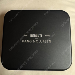 뱅앤올룹슨 X 벨루티 Beoplay H95 한정판
