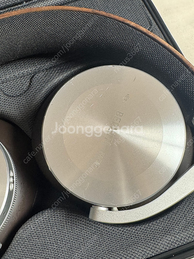 뱅앤올룹슨 X 벨루티 Beoplay H95 한정판--3