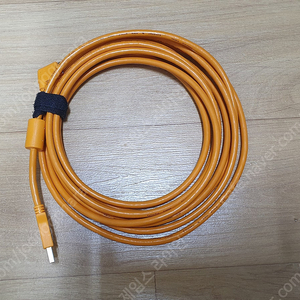 [판매중!] 테터툴스 케이블(USB 3.0 to Micro-B Right Angle) 팝니다.