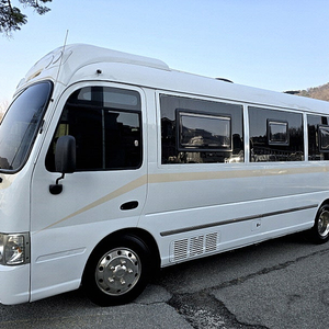 07년식 e카운티 4인승 롱바디 캠핑카 (DPF 장착, 인산철600, 리모델링) 전액할부가능!