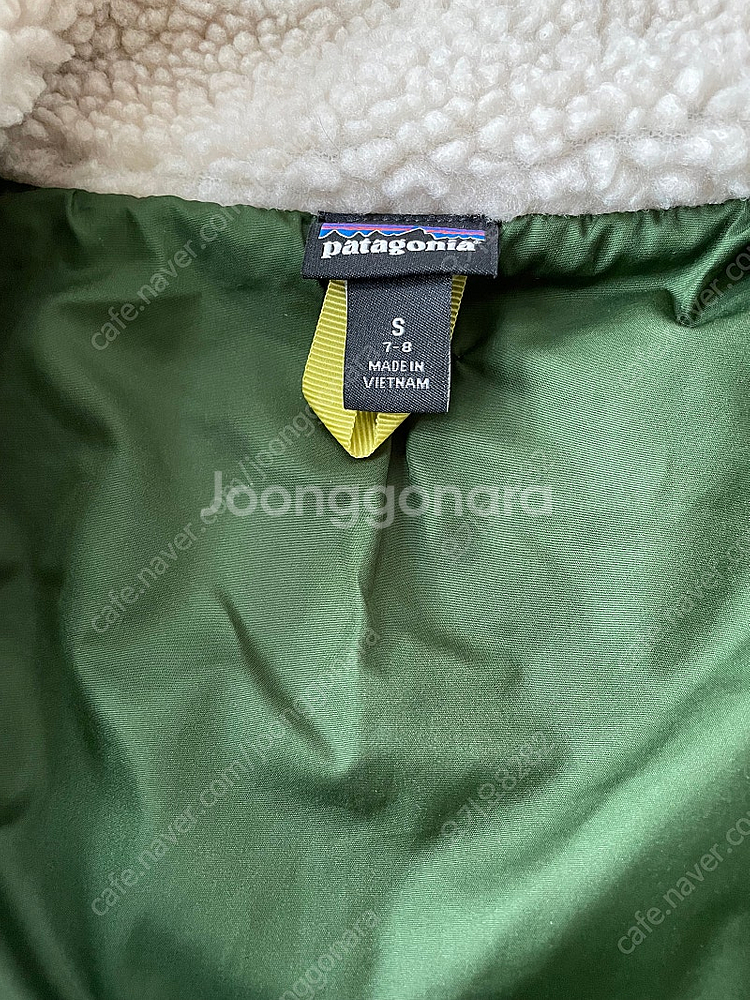 파타고니아 키즈 베스트 2개 리버시블점퍼 일반점퍼 총 4개 팝니다--2