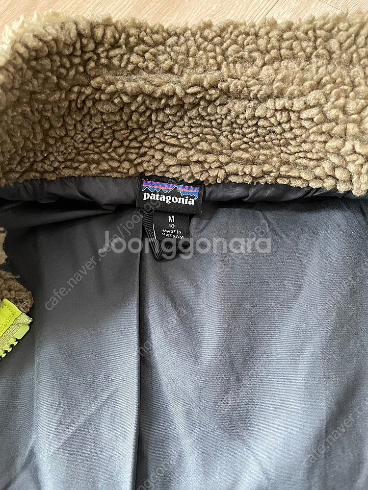 파타고니아 키즈 베스트 2개 리버시블점퍼 일반점퍼 총 4개 팝니다--5