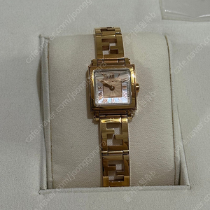 펜디 뉴콰드로 로즈골드(정품)