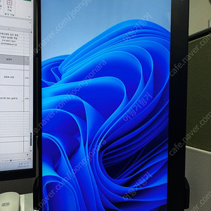 포터블 모니터 한성컴퓨터 TFX173T 풀박스 15만 팝니다.
