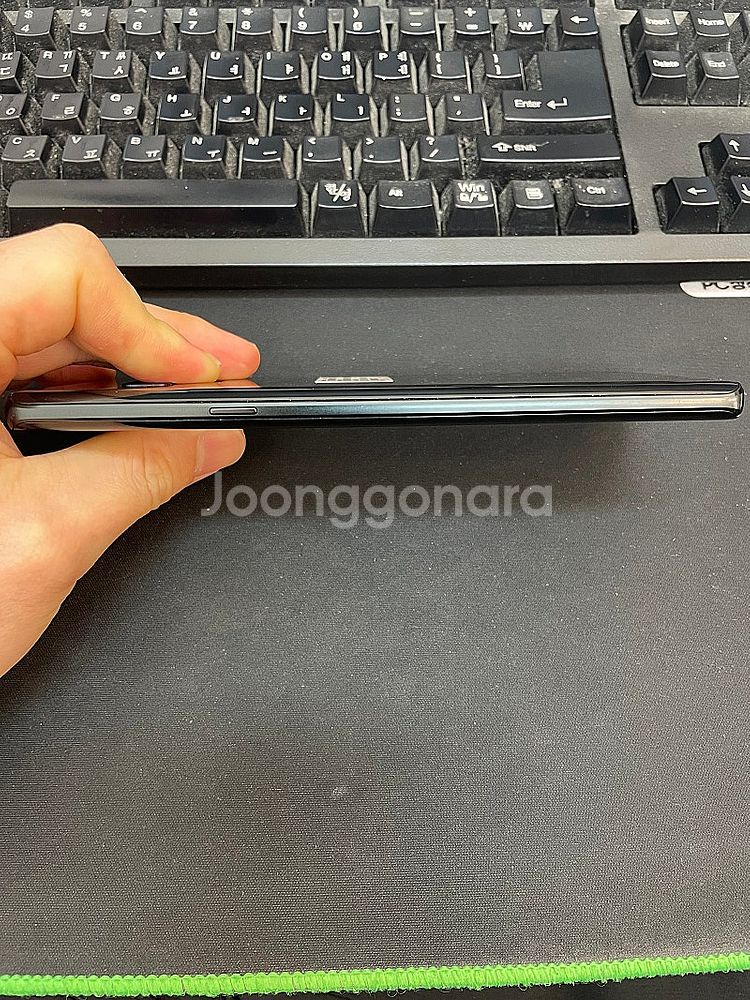 갤럭시노트9 블랙 128GB 상태좋은 중고12만 팝니다--4