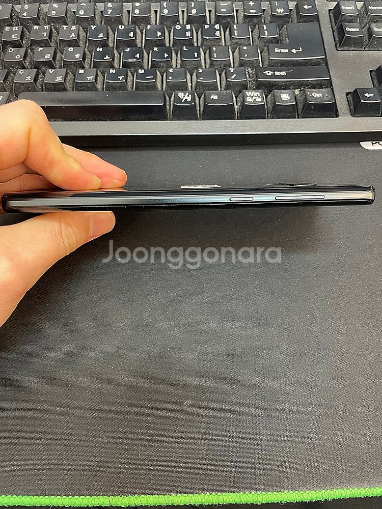 갤럭시노트9 블랙 128GB 상태좋은 중고12만 팝니다--6