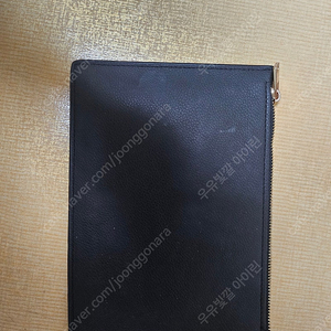 톰포드 가죽파우치