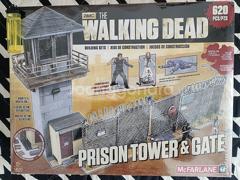 (레어)맥팔레인 워킹데드 빌딩셋팜--0