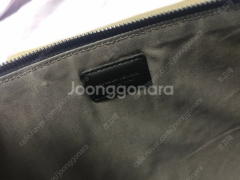 (창원시) 보테가베네타 인트레치아토 클러치 (블랙, M...--2