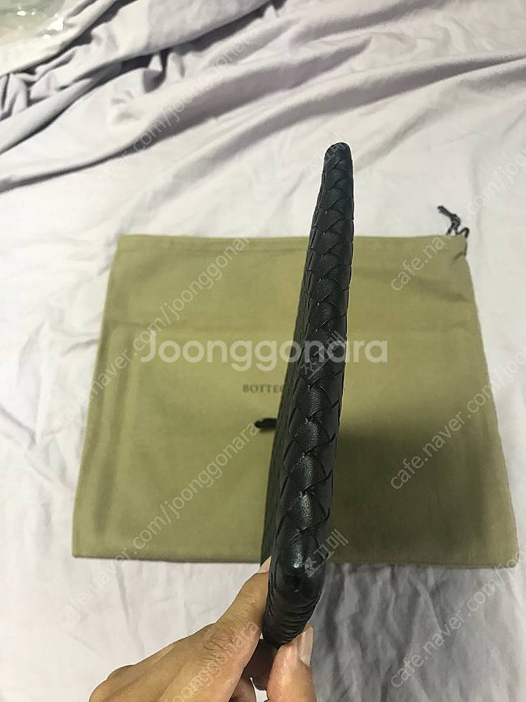 (창원시) 보테가베네타 인트레치아토 클러치 (블랙, M...--6