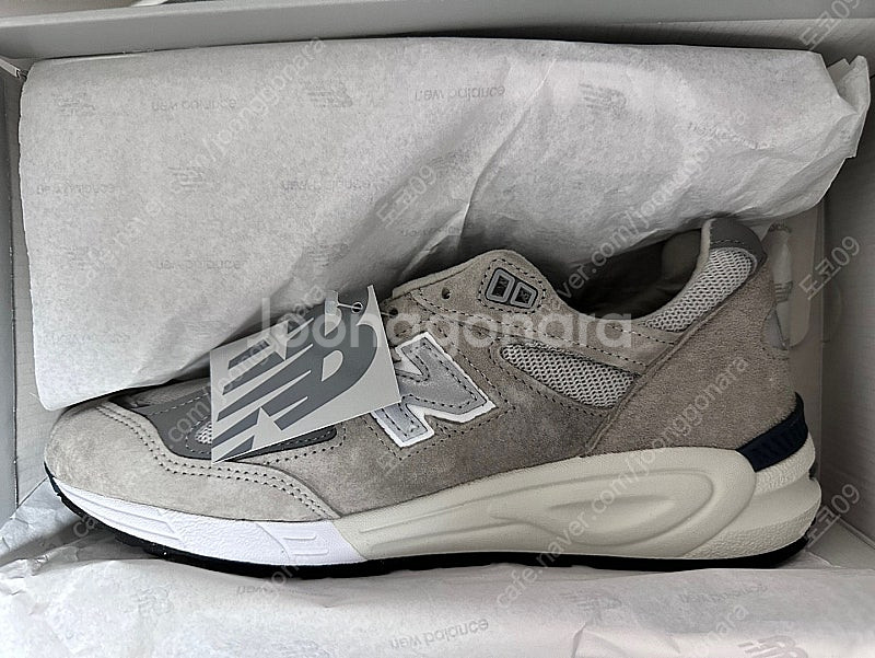 뉴발란스 990v2 그레이 265 새상품--1