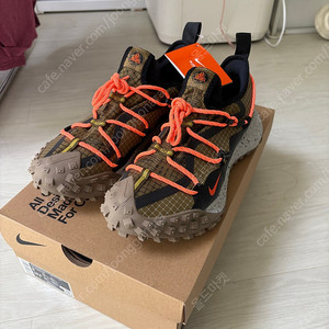 나이키 acg 마운틴플라이 고어텍스 팝니다