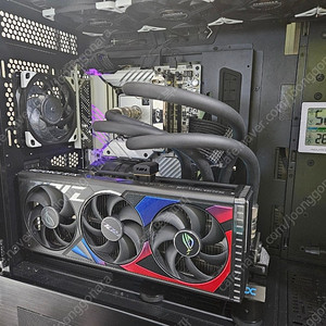 ASUS ROG STRIX 4090 판매합니다.