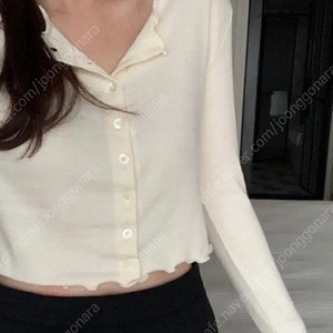 웨어웨더 페탈가디건 화이트