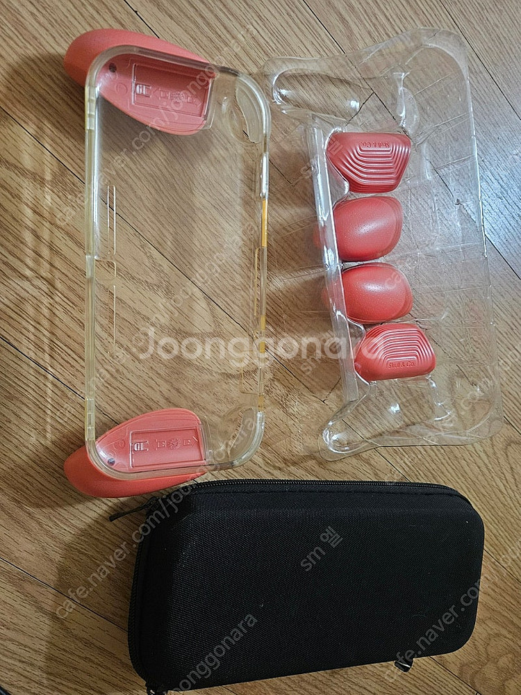 닌텐도 스위치 라이트 콰이즈+게임+주변기기+택배비포함--3